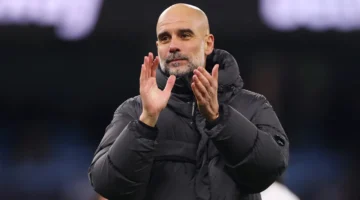 بسبب قاعدة غامضة.. غوارديولا يعلن غياب نجم مانشستر سيتي عن مباراة آرسنال المرتقبة